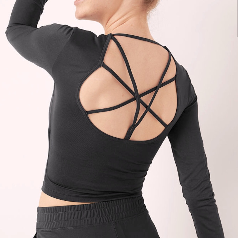 VS Pink active strappy top✨